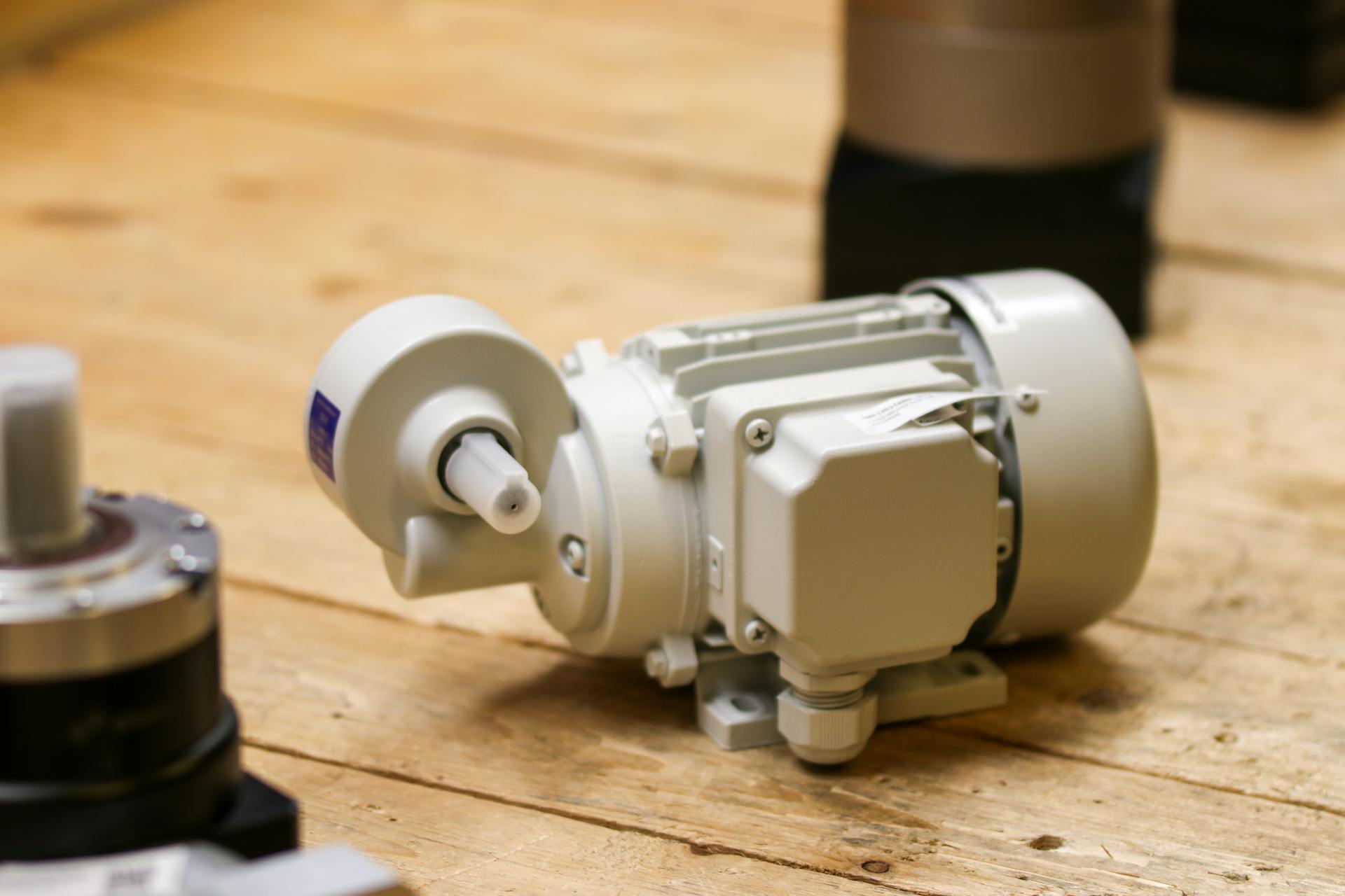 Industrial motor drive system